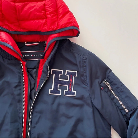 TOMMY HILFIGER Logo-Embroidered Quilted Navy Red Bomber Jacket Down Lining Small - Picture 5 of 16